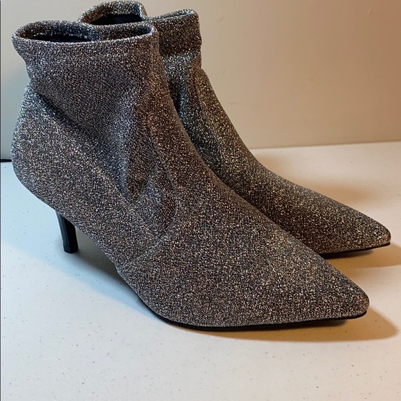 Ellos Metallic Knit ankle boot NWOT - Picture 2 of 9